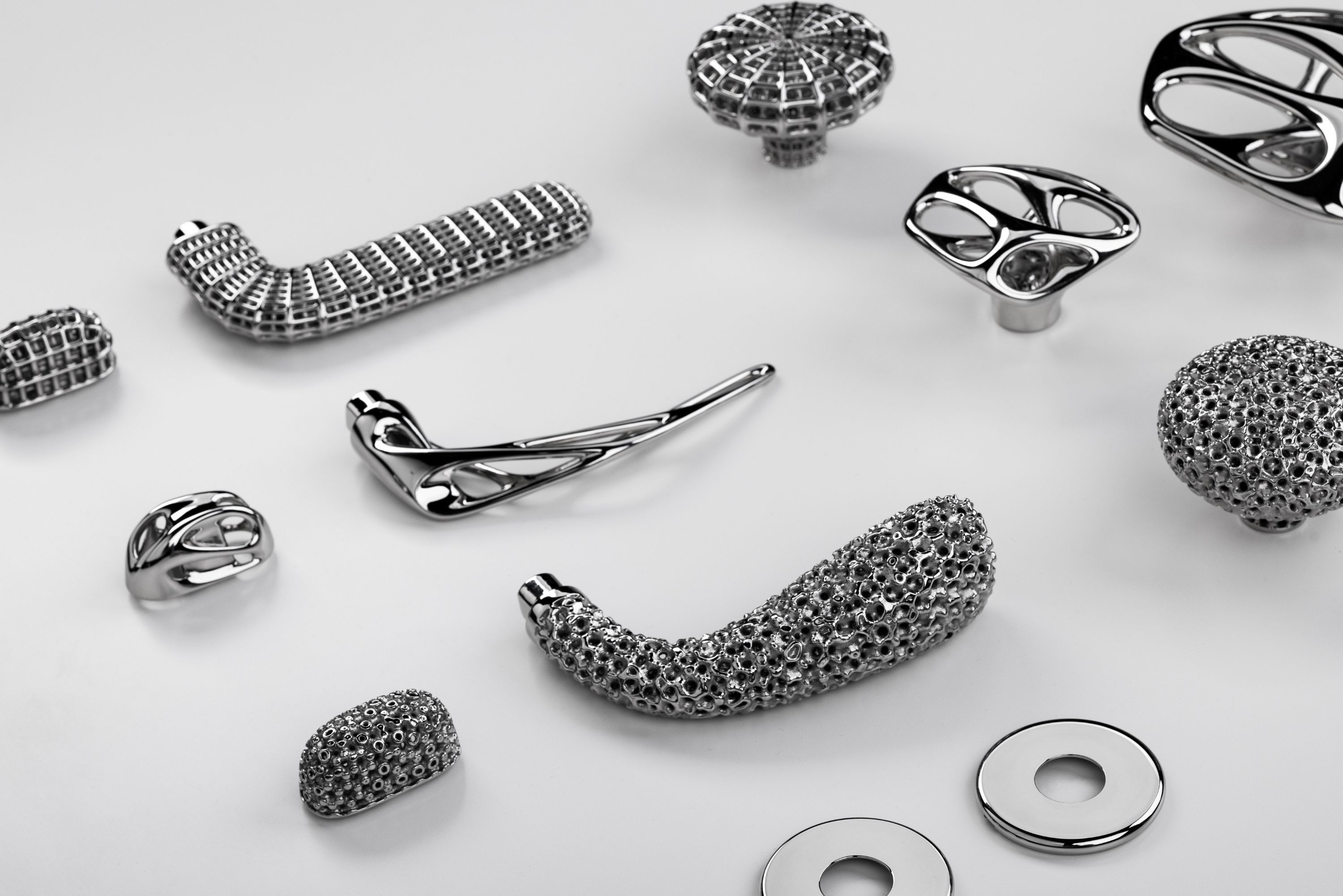 <b>Ross Lovegrove<br></b>Collections
